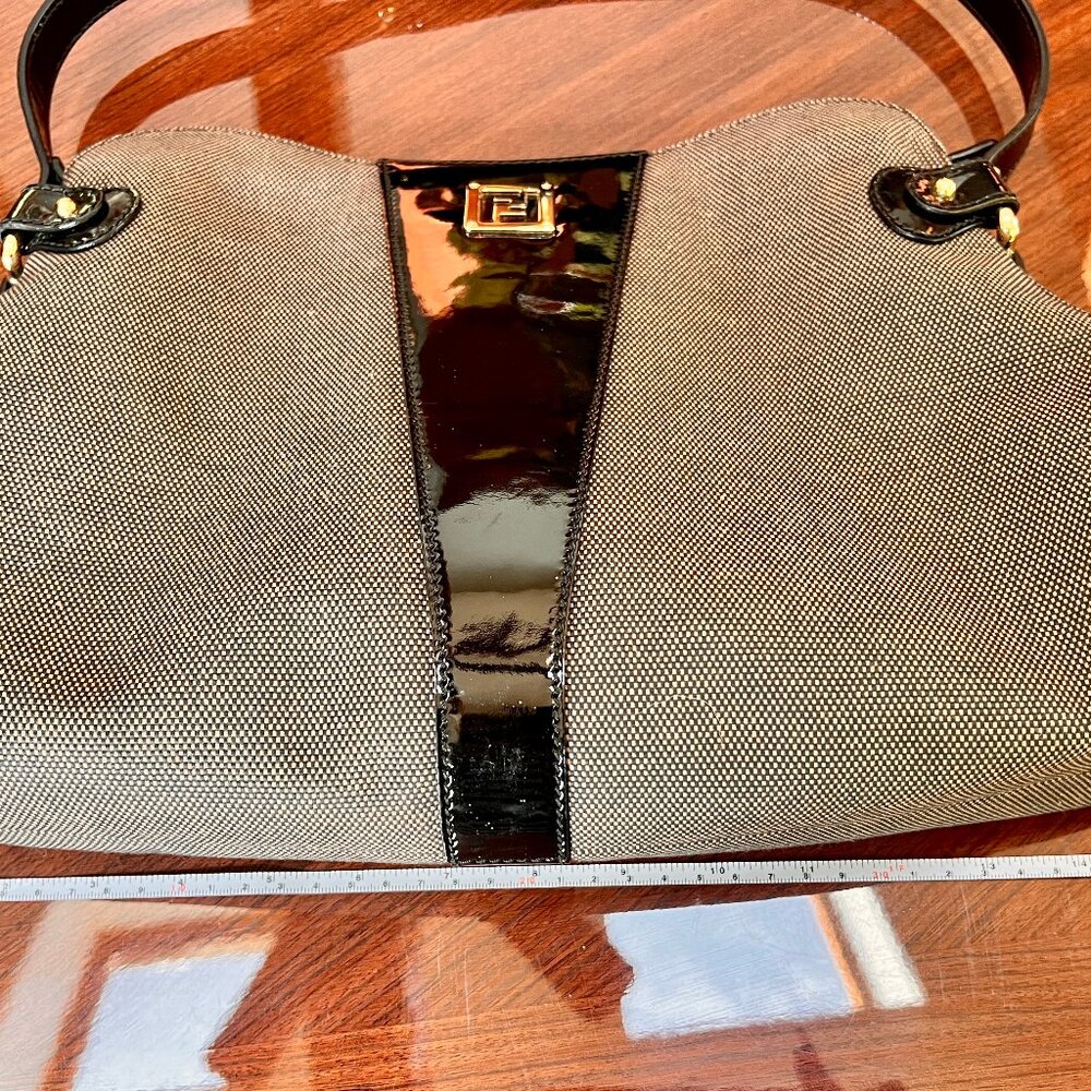 Fendi Black and Gray Shoulder Bag - Picture 8 of 15